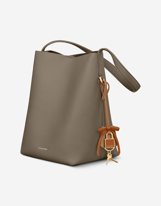 Maison De Sabre - The Bow Padlock Charm