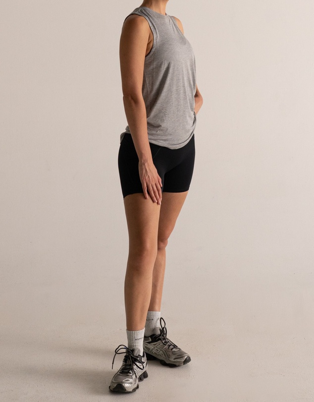 HyperLuxe The Label - Tank Top