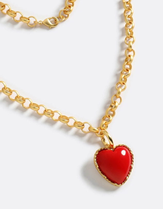Emma Pills - Hot Heart Necklace
