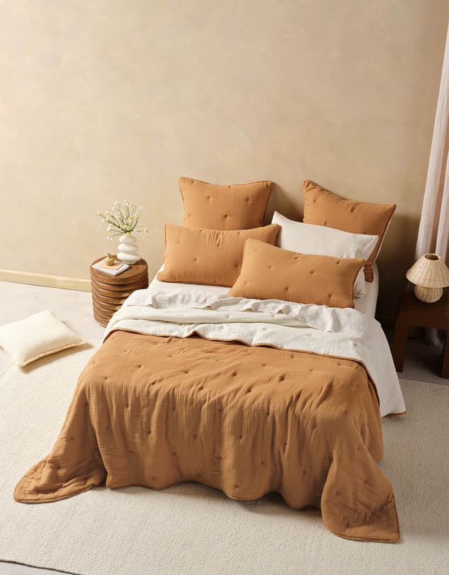 Linen House - Somerset Coverlet