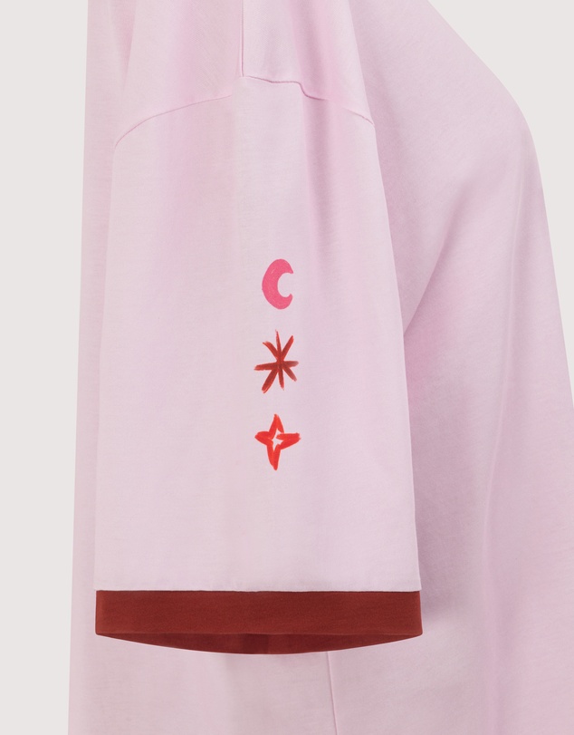 The Somewhere Co - Cancer Astrology Oversized Tee