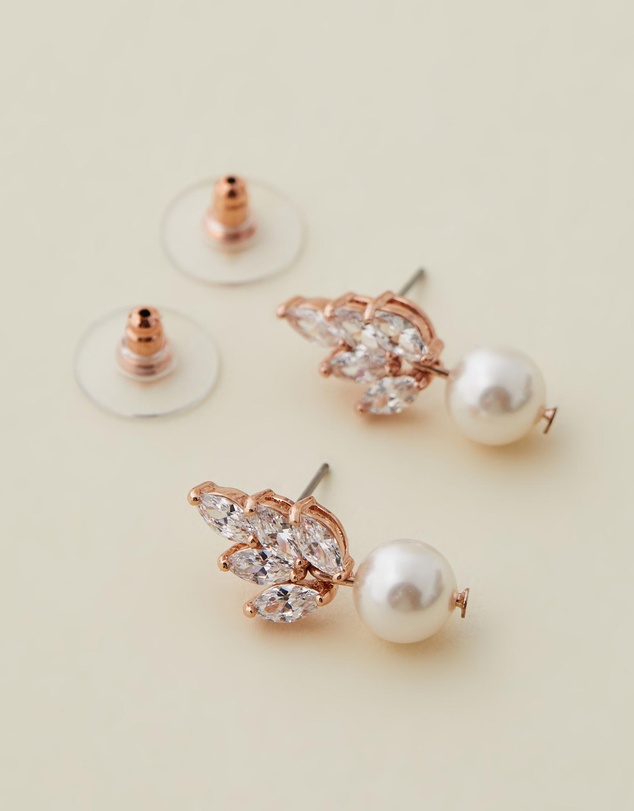 Stephanie Browne - Bocheron Pearl Earrings