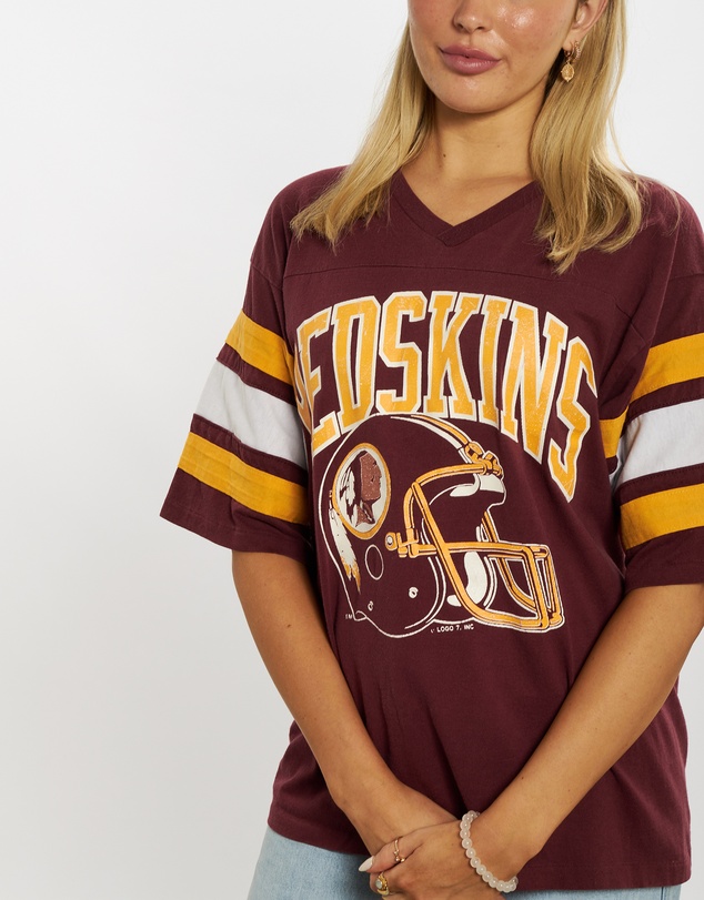 Vintage by The Real Deal - Pre Loved - 90s NFL Washington Redskins Jersey