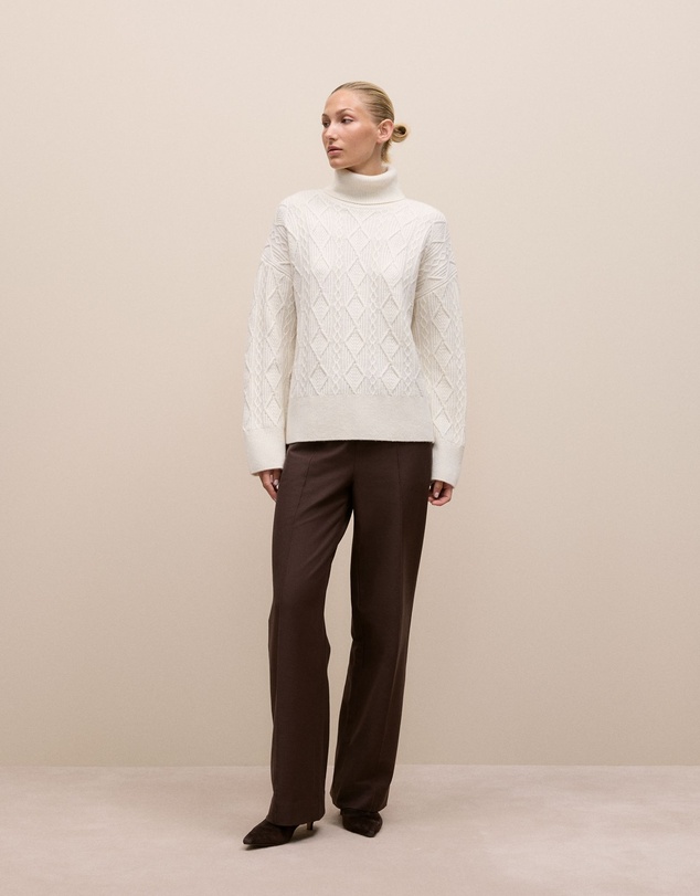 Trenery - Merino Cable Rollneck in Marshmallow