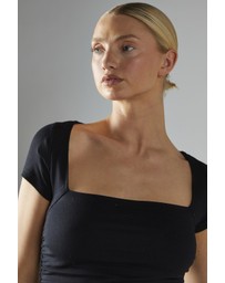 Glamorous - Square Neck Ruched Maxi Dress