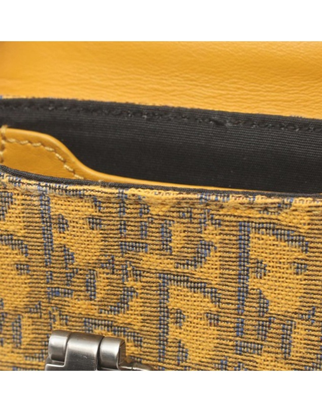 Pre-Loved by Azura Reborn - Pre-Loved dior Elegant Crossbody Bag with Adjustable Strap Stylish Everyday Carry