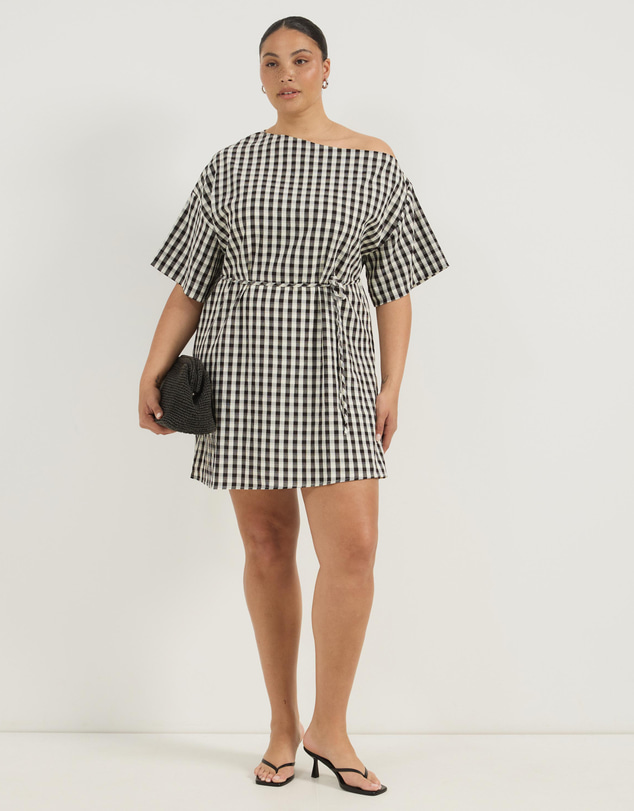 Atmos&Here Curvy - Olive Off Shoulder Gingham Mini Dress with Tie Waist