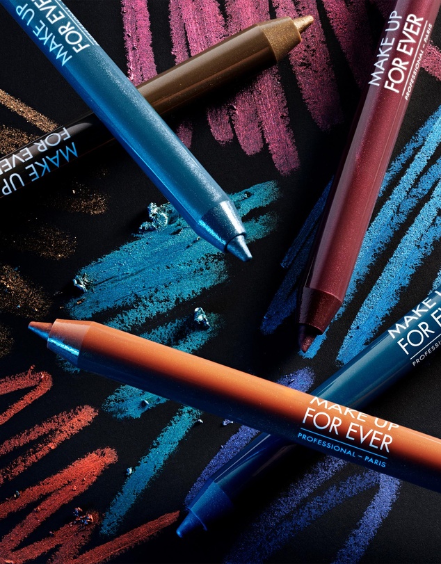 MAKE UP FOR EVER - Aqua Resist Smoky Shadow