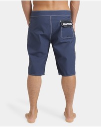 Billabong - Mens Spec 73 Pro Performance 22