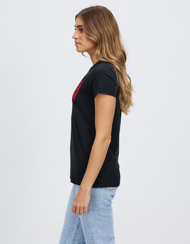 Levi's - The Perfect Tee