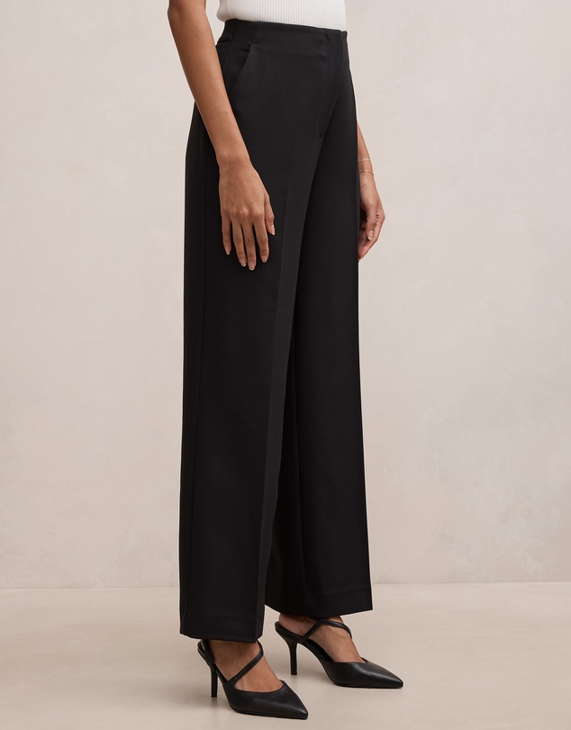 Forever New Petite - Fiora Petite Straight Leg Pants