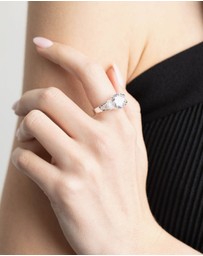 Lovisa - Silver Plated Cubic Zirconia Solitaire Ring