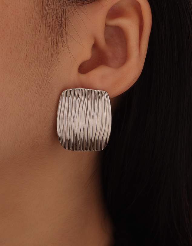 Zoe Olivia - Waterproof Ribbed Drop Stud Earrings