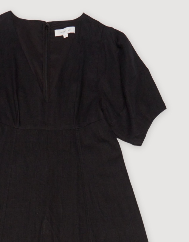 Revibe - Repaired Assembly Label Linen Dress