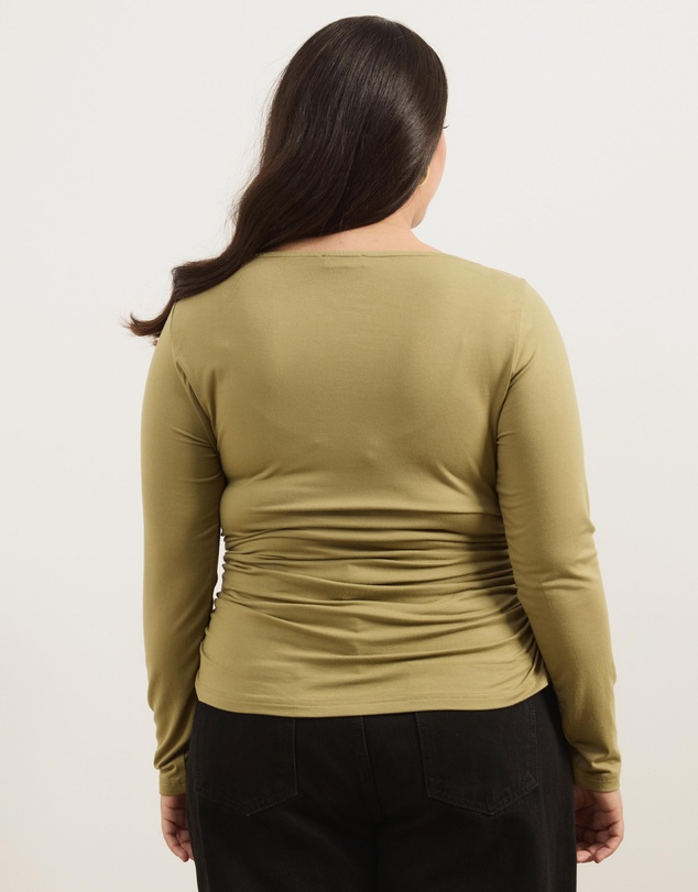 Atmos&Here Curvy - Etta Boat Neck Draped Top