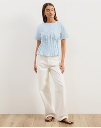 Atmos&Here - Maya Pin Tuck Top