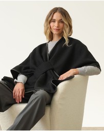 Morgan & Taylor - Jane Bias-Edged Poncho