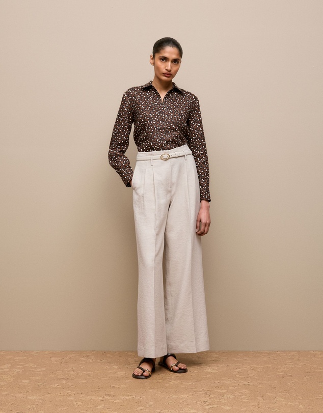 Trenery - Leopard Linen Shirt in Bitter Chocolate