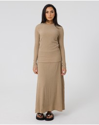 Mod Squad - Amore Signature Top