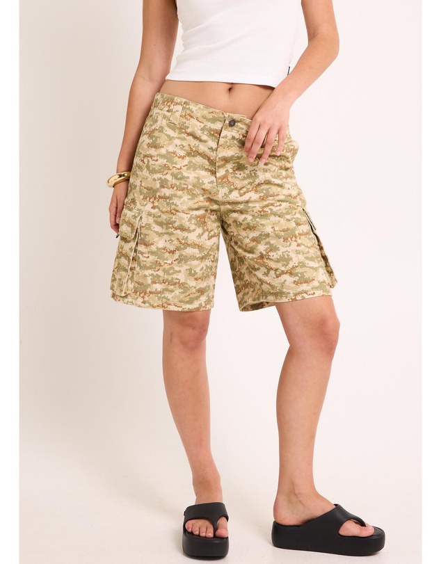 Insight - Darcy Camo Cargo Jorts