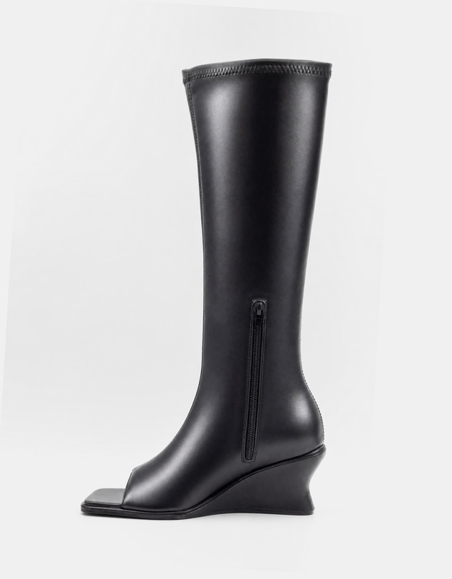Therapy - Hint Wedge Boot