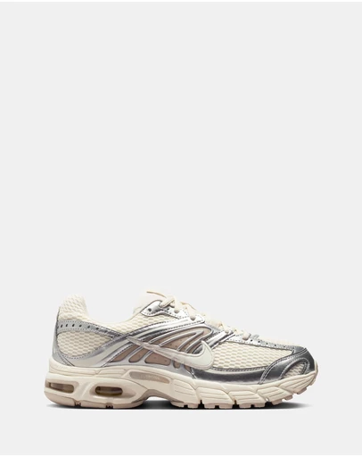 Nike - Air Max Moto 2K - Women's