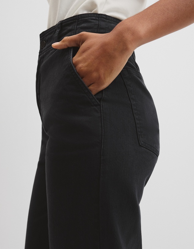Country Road - Refined High Rise Slim Jean