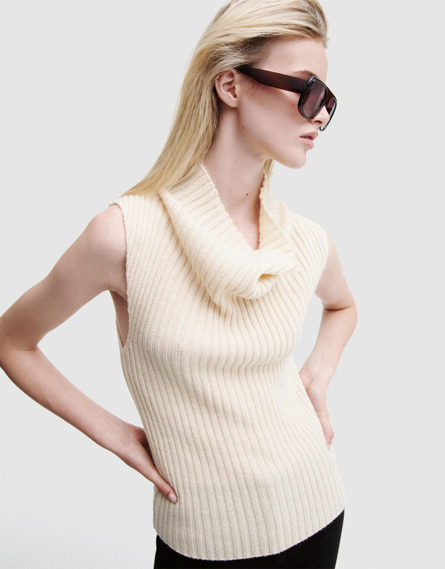 M.N.G - Turtleneck Ribbed Vest
