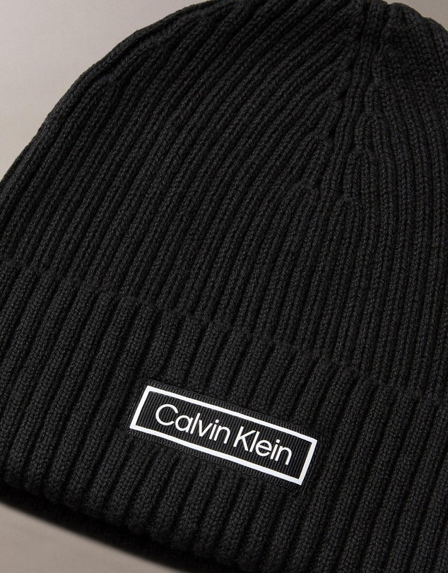 Calvin Klein - Patch Chunky Rib Cotton Beanie