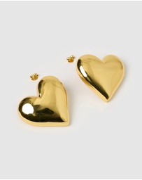 Izoa - Nyx Heart Stud Earrings