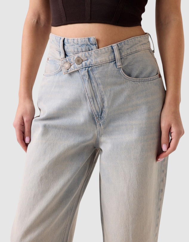 GUESS - High-Rise Gina Wide Leg Jeans