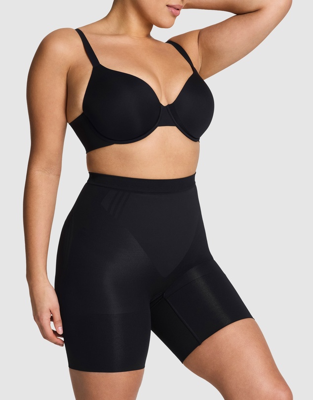 Spanx - Spanxsculpt Gofigure Mid-Thigh Shorts