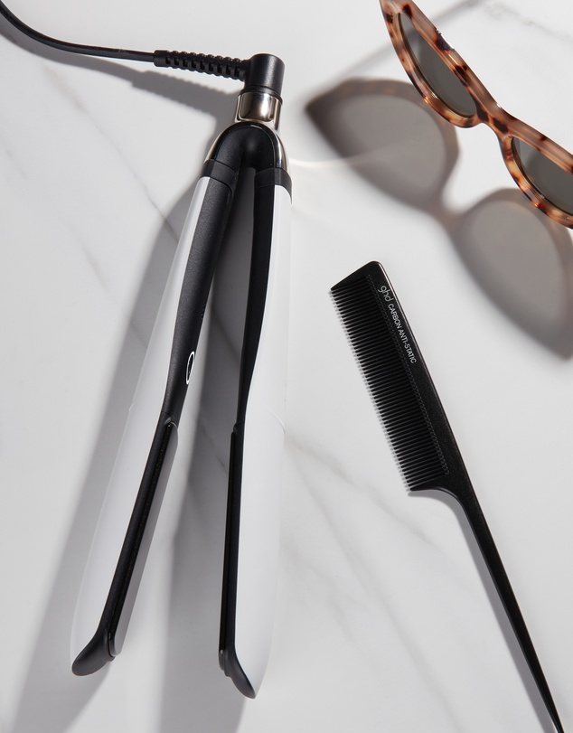 ghd - platinum+ Hair Straightener in White