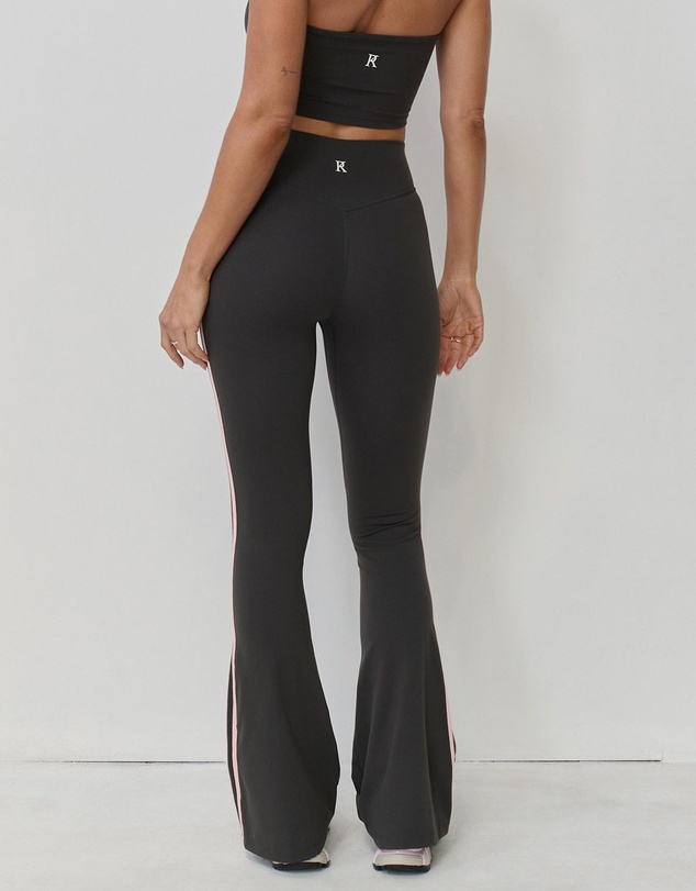 Pinky & Kamal - Vibration Flare Tights