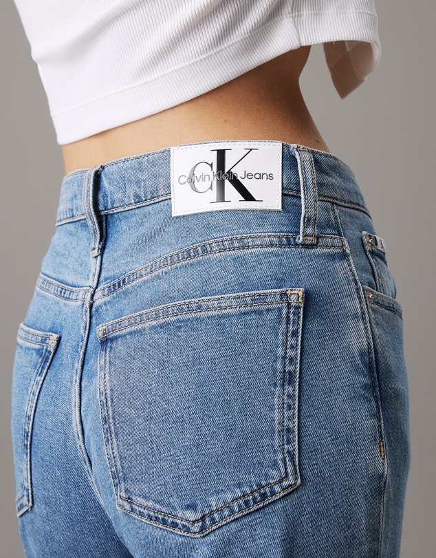 Calvin Klein Jeans - Mom Jeans