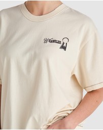 Wrangler - Dark Minds Slouch Tee