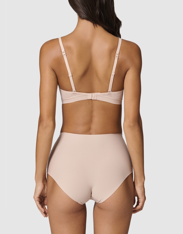 Simone Perele - Story Control Brief