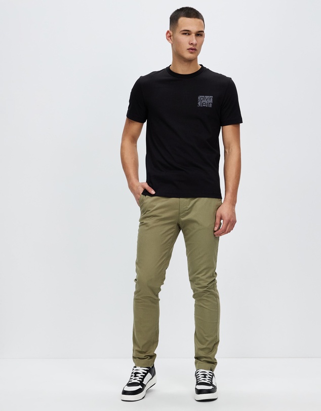 Calvin Klein - Modern Twill Slim Chinos