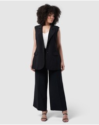 Something 4 Olivia - Scarlett Sleeveless Blazer