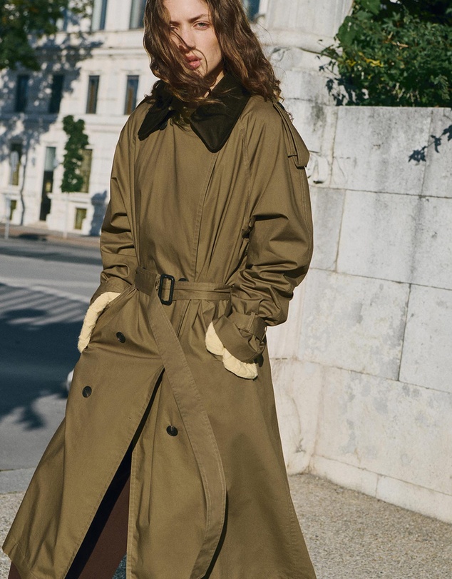 M.N.G - Tome Trenchcoat