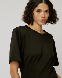 Calli - Dart T-Shirt Dress