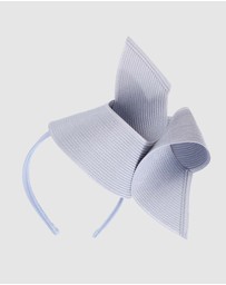 Max Alexander - Modern Blue Twisted Racing Fascinator