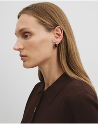 Country Road - Ivy Huggie Earring