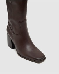 Oxford - Jeanie Leather Knee Boot