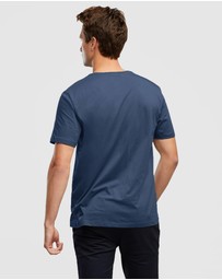 Wayver - The Essential Crew Tee