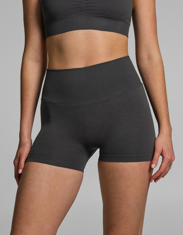 Rockwear - Seamless Scrunch Bum Booty Shorts