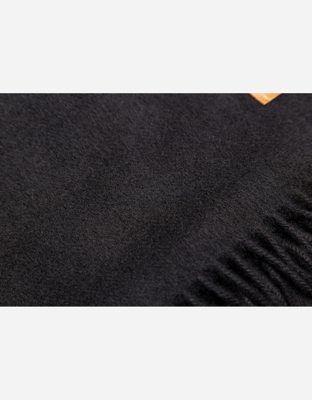 Ozwear Connection Uggs - 100% Wool Scarf Black