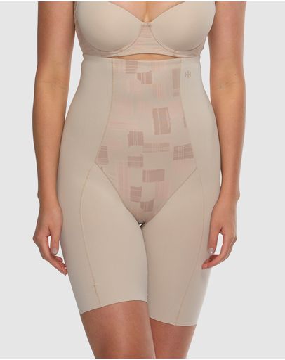 Geo Nude