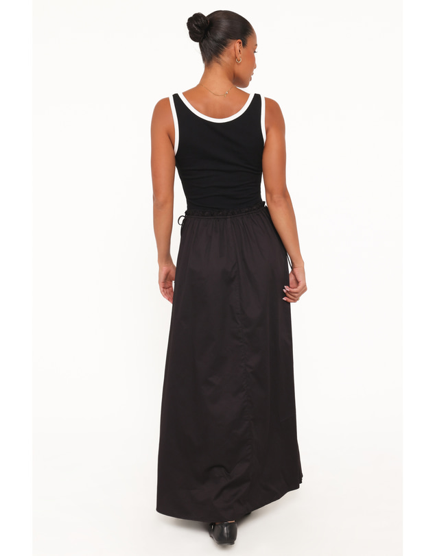 Petal & Pup - Finesse Maxi Dress - Black