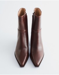 & Other Stories - Sleek Leather Cowboy Boots